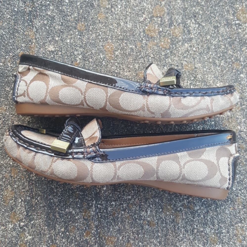 Coach Frida Canvas Logo Loafers 5.5 Womens Flats